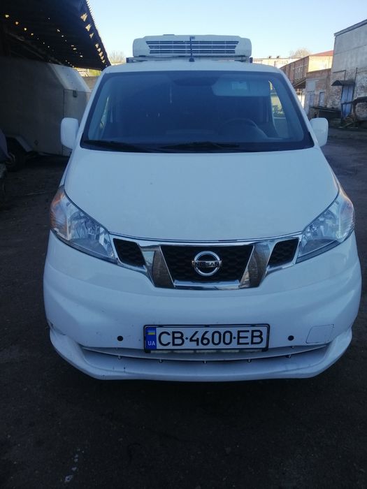 Продам nissan nv 200 холодильник