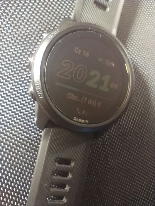 Garmin Forerunner 745