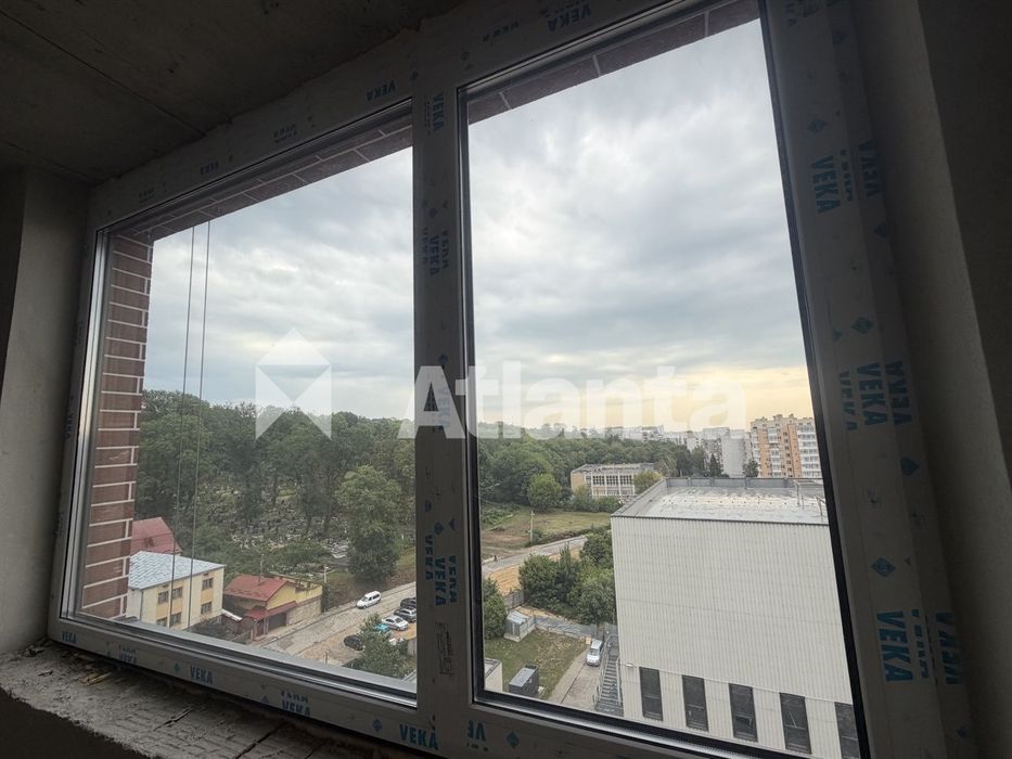 Продаж 1-кім. квартири в ЖК Auroom Air по  вул. Топольна