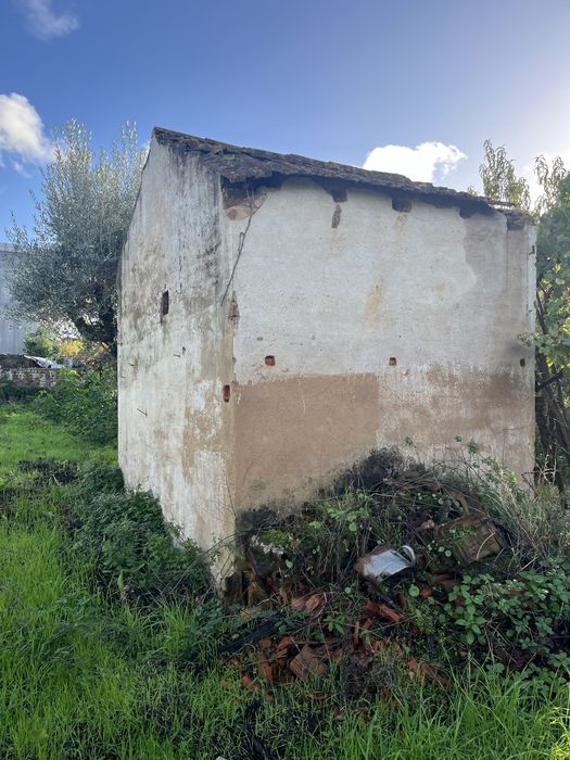 Lote de terreno super bem localizado a bom preço