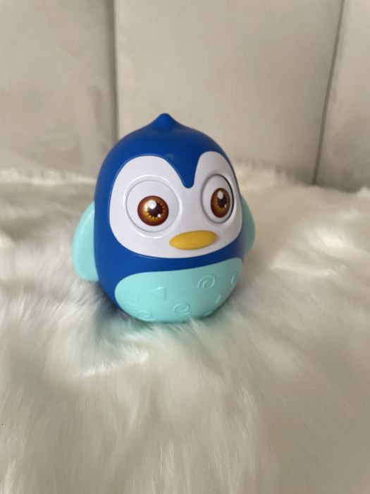 Fisher Price Zabawka bujaczek Wańka Wstańka Pingwinek mix niemowlak
