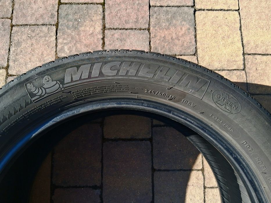 opony letnie 245/50R19