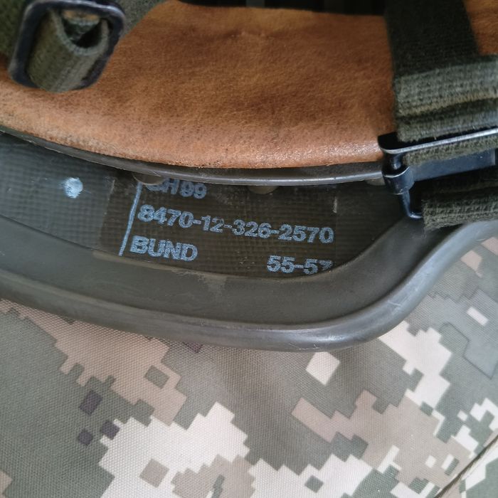 Шолом військовий тактичний