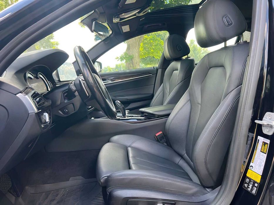 BMW 530i      2017