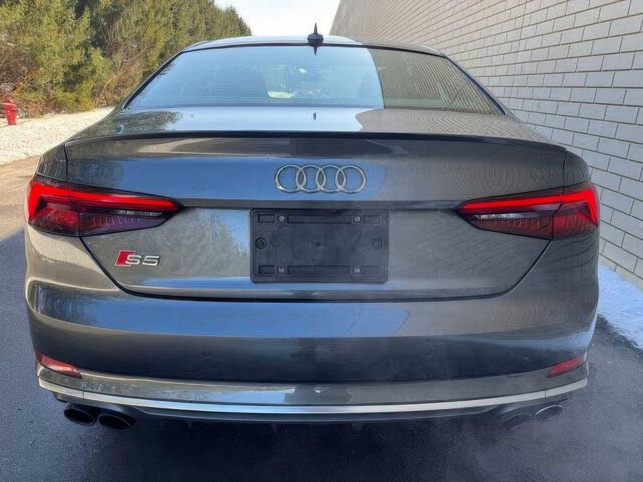 Audi S5      2019