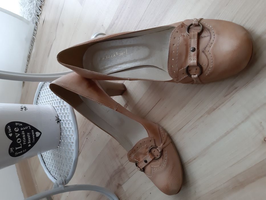 Mirabel buty ze skóry r 39