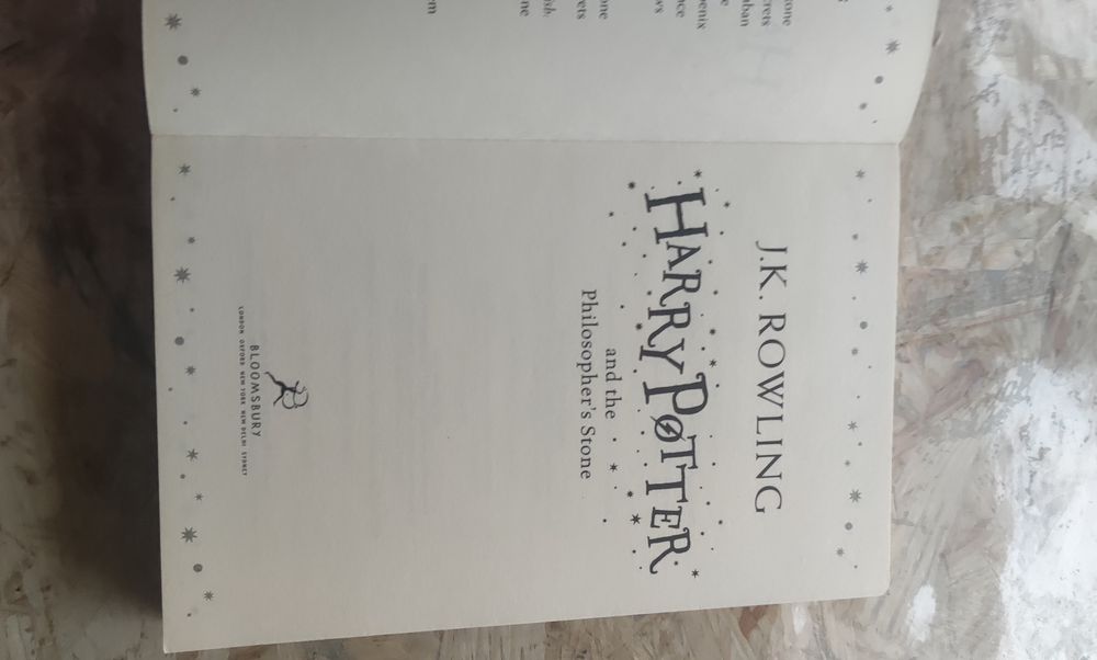 Дж.К.Роулінг "Гаррі Поттер та філософський камінь" на англійській мові