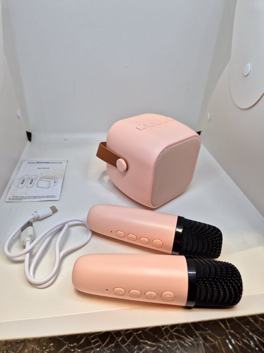 Bezprzewodowy zestaw do karaoke Bluetooth głośnik 2 mikrofony usb
