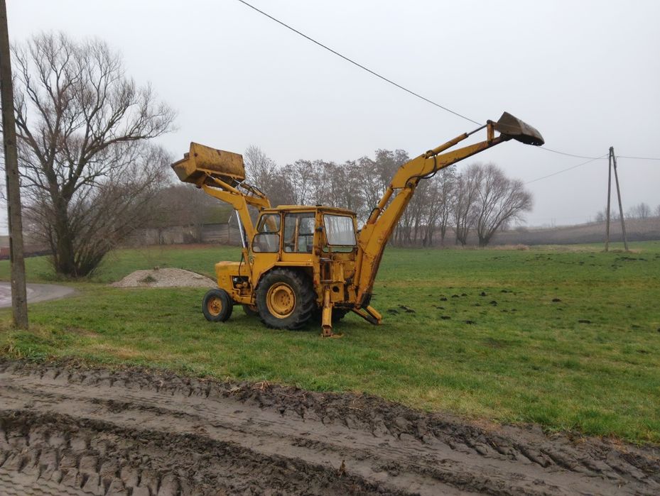 Koparko - ładowarka FORD 4500 / 3 cyl. Perkins