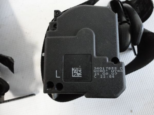 Cinto frente esquerdo FORD Focus II (DA_)