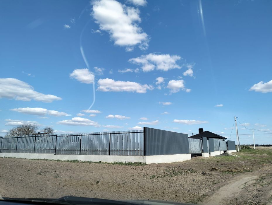 Земельна ділянка 13+13  сотих під   забудову будівництво