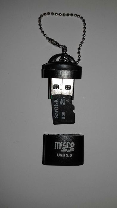 Adapter , przejściówka  z kart Mikro SD na USB.