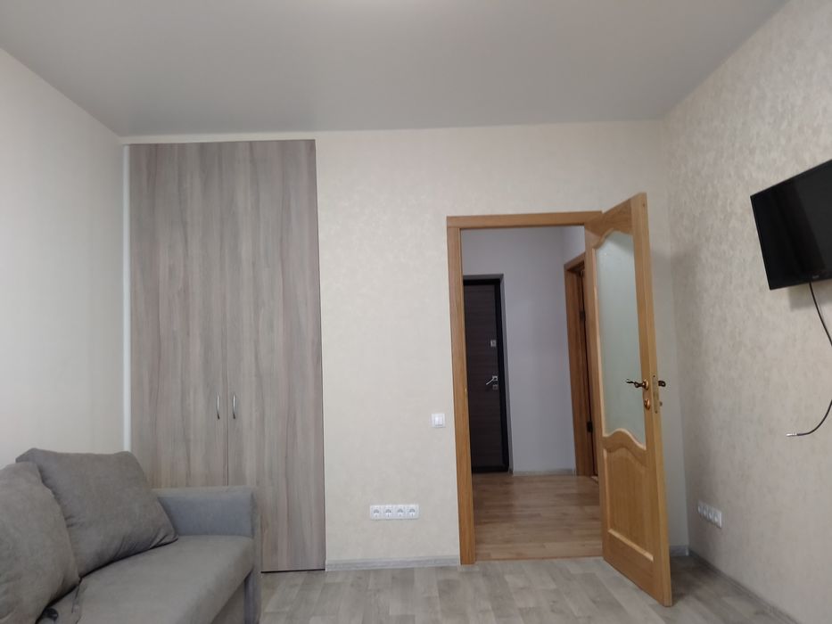 Посуточная почасовая аренда  квартиры или бани Борисполь