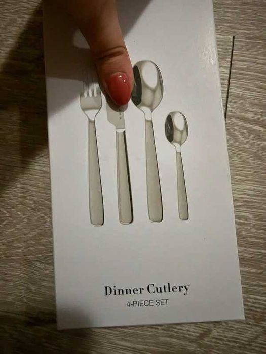 Talheres SMEG  novos na caixa