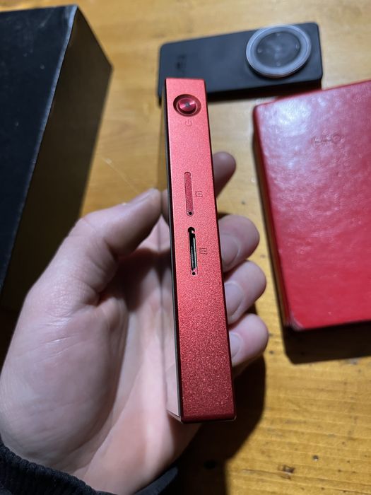 Hi-Res плеер FiiO X5  Червоний