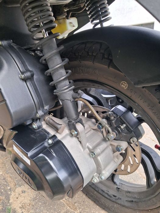 Scooter Sym jet 14, 125cc, 2023. Só 9500km, como nova.