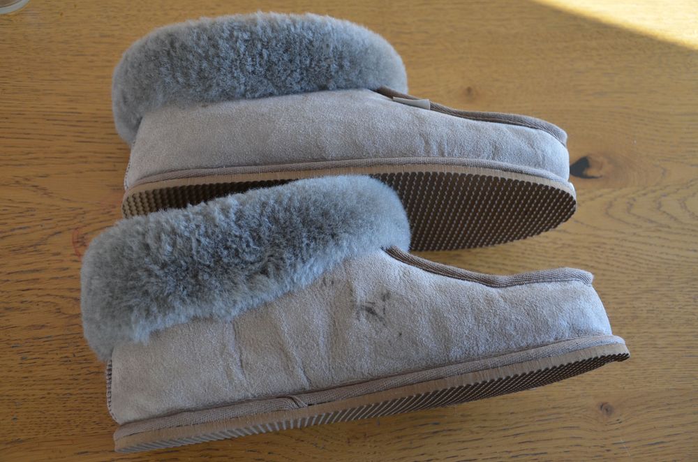 Shepherd łapcie skóra owcza r. 44