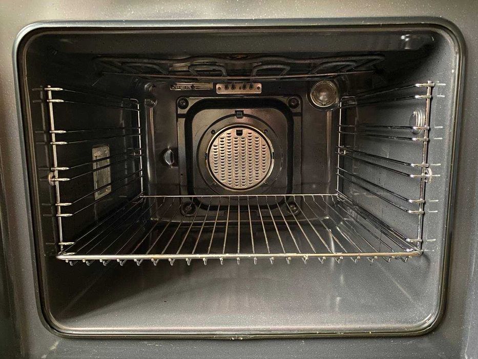 Electrolux вбудована духова шафа б/в