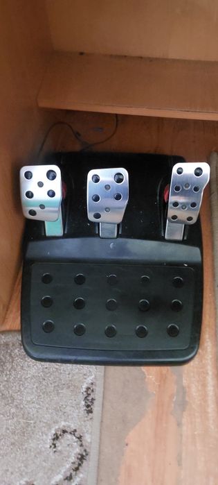 Logitech g27 ігровий руль