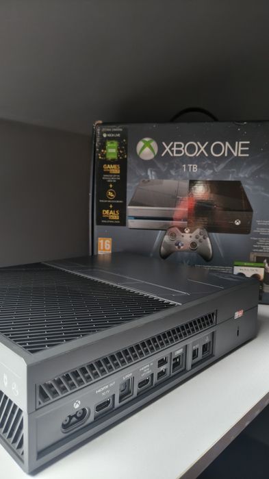 Xbox One 1TB Edycja Limitowana Halo 5 Guardian