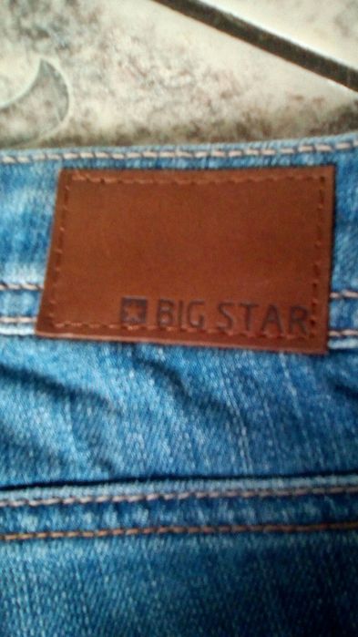 Spodnie damskie firmy Big Star.