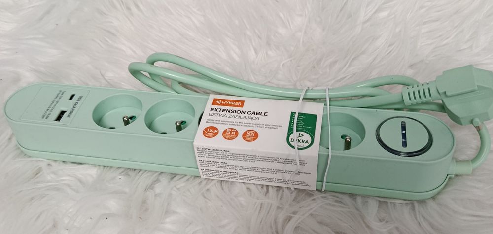 Przedłużacz listwa zasilająca ładowarka USB A i USB C hykker 1, 5 m