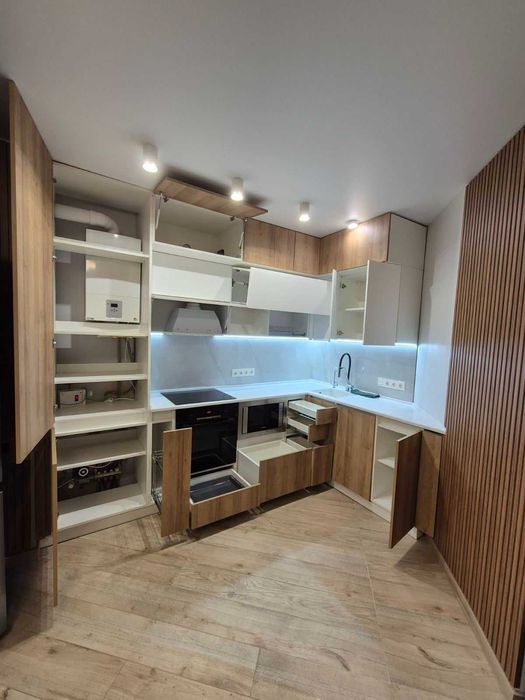 Продаж! БЕЗ КОМІСІЇ! ЖК "Лісова Казка" вул. Радистів, 34 Метро Лісова