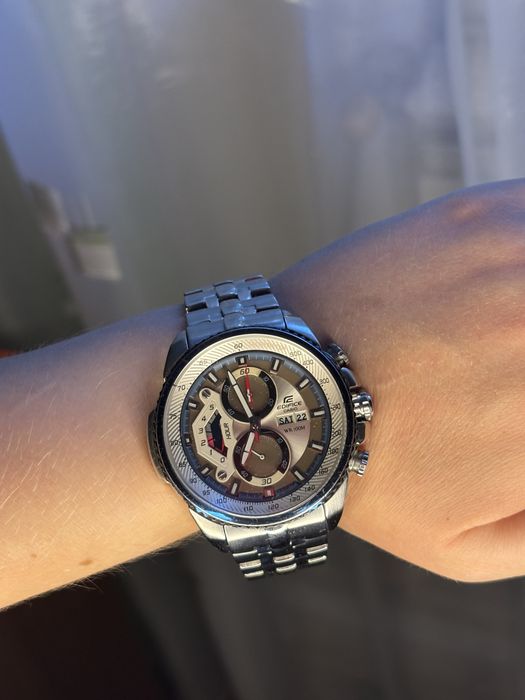 Годинник Casio edifice