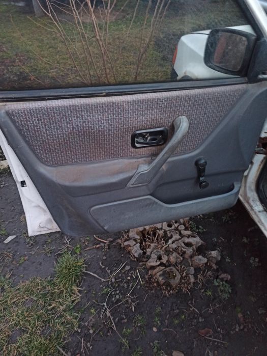 Ford escort MK4 86-90р. 1.3-1.4-1.6 бензин по запчастинах