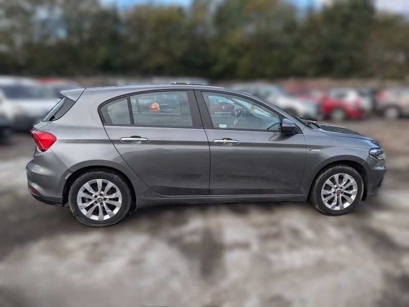 Fiat Tipo 1.6D Multijet (2017) - Para peças
