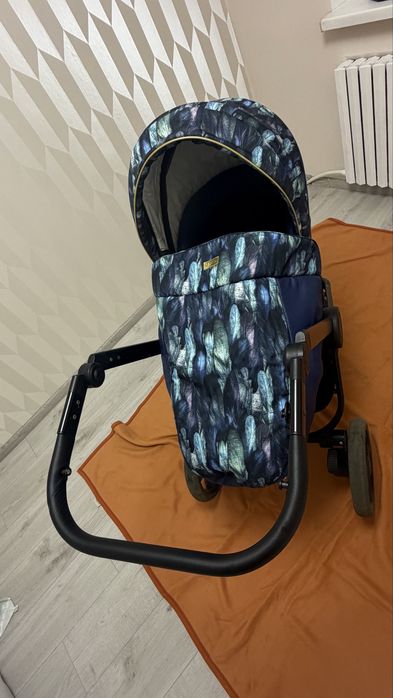 Продам дитячу коляску