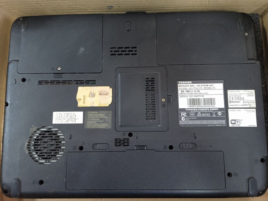 Ноутбук Toshiba Satellite A300-10C (PSAGCE-05900JRU)