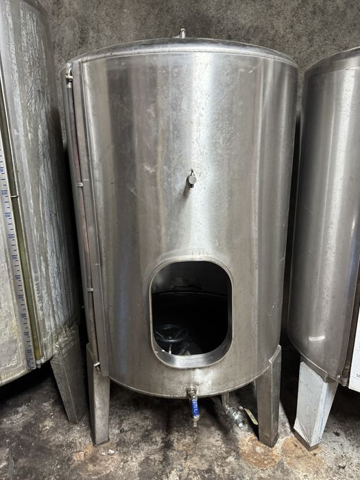 Depositos de inox de vários tamanhos