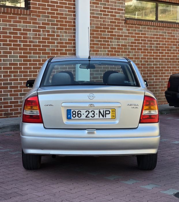 Opel Astra 1.4 16v