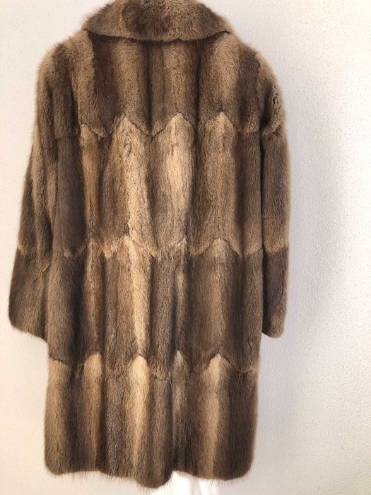 Elegante Casaco de Vison