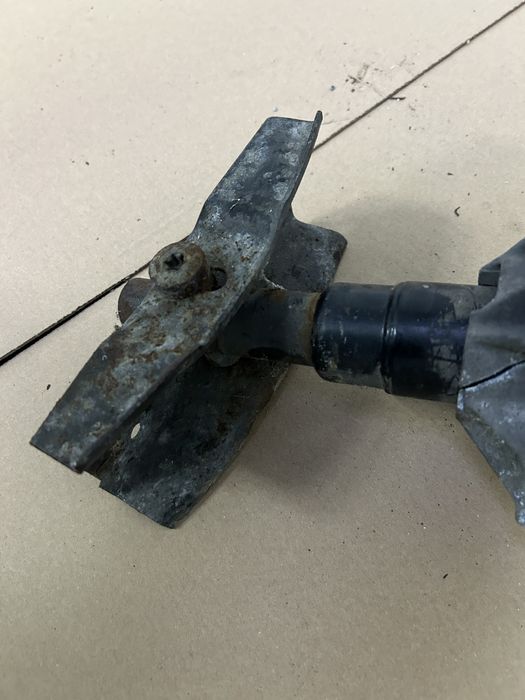 Odboje odboj zderzaka przod bmw e36