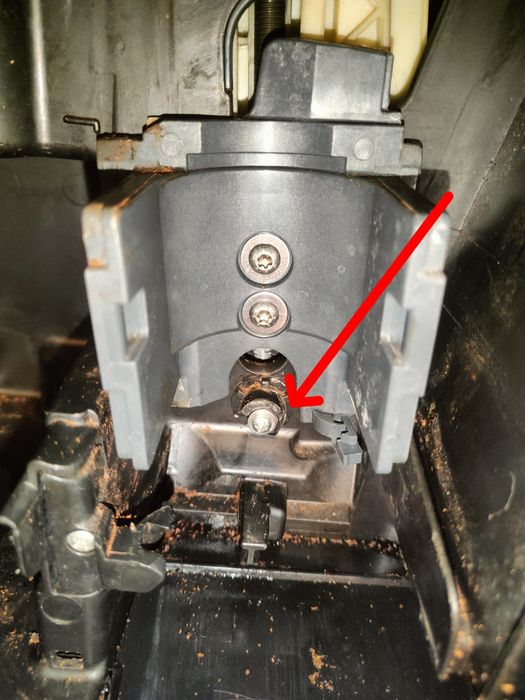 Ekspres DeLongi Magnifica ESAM3000