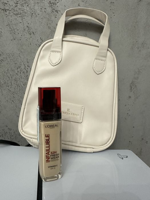 Тональний крем Loreal ,130 відтінок