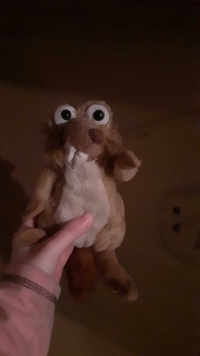 Maskotka wiewiór epoka lodowcowa ice age pluszak pluszowy