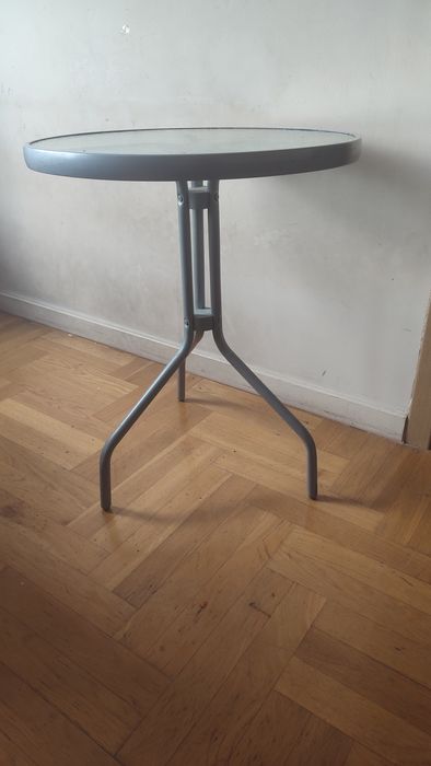 Okrągły stolik kawowy