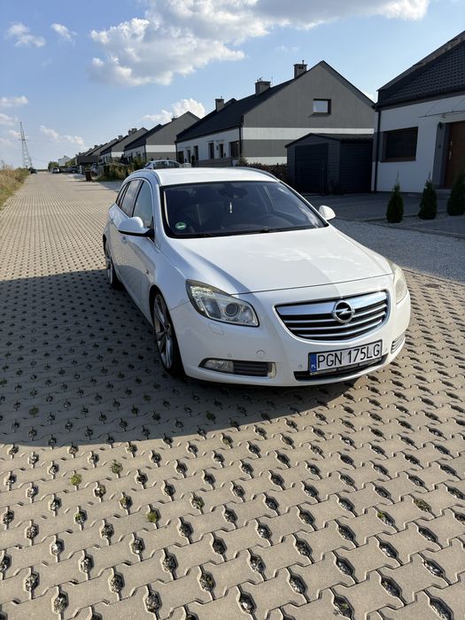 Opel Insignia Sport Tour ZAMIANA