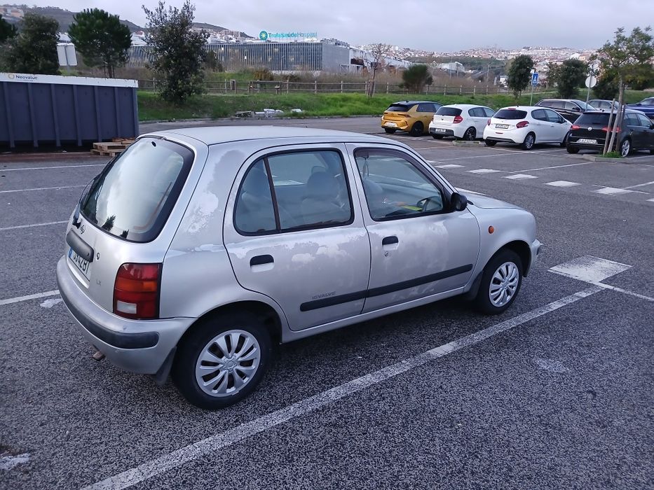 Nissan micra 1.0 apenas 131 mil kilometros