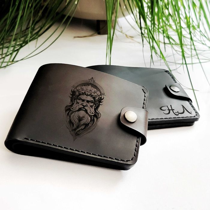 Гаманець натуральна шкіра. Чоловічий Біфолд з монетницею. Гравіювання