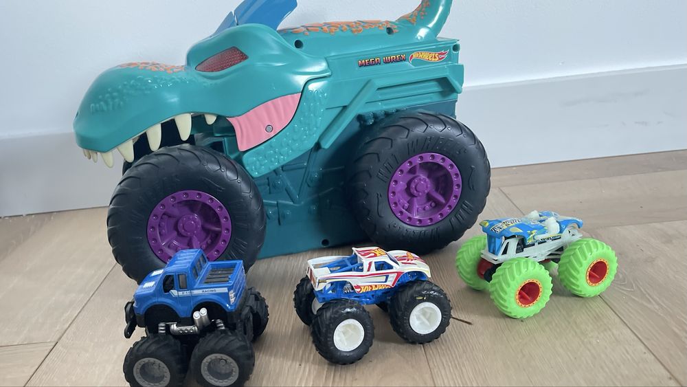 Samochód Hot Wheels Monster Trucks