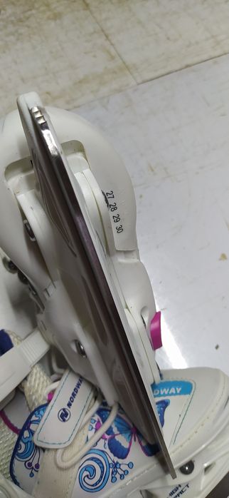 Ковзани на дівчинку