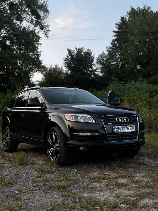 Ауді q7 в отличном состояние