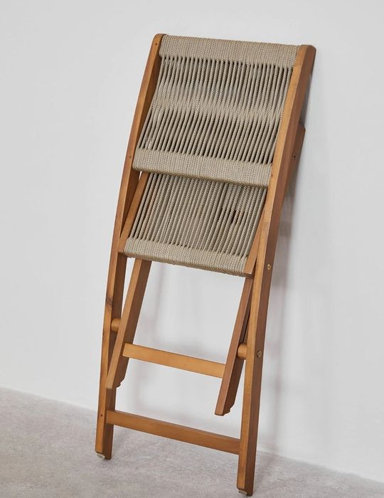 Cadeira dobravel nova