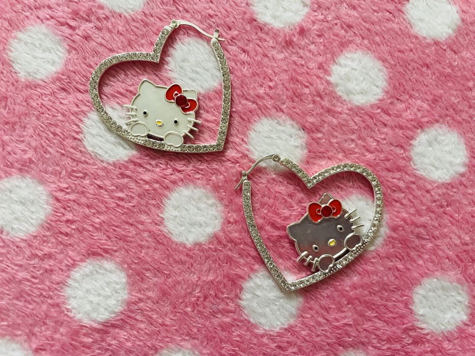 Сережки серця Hello Kitty Sanrio Mcbling Y2K Bimbo doll