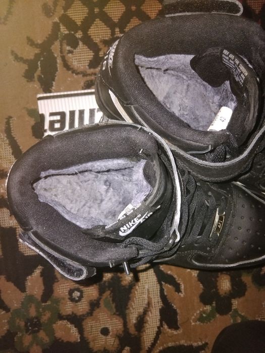 Подростковые зимние кросовки ,Nike
