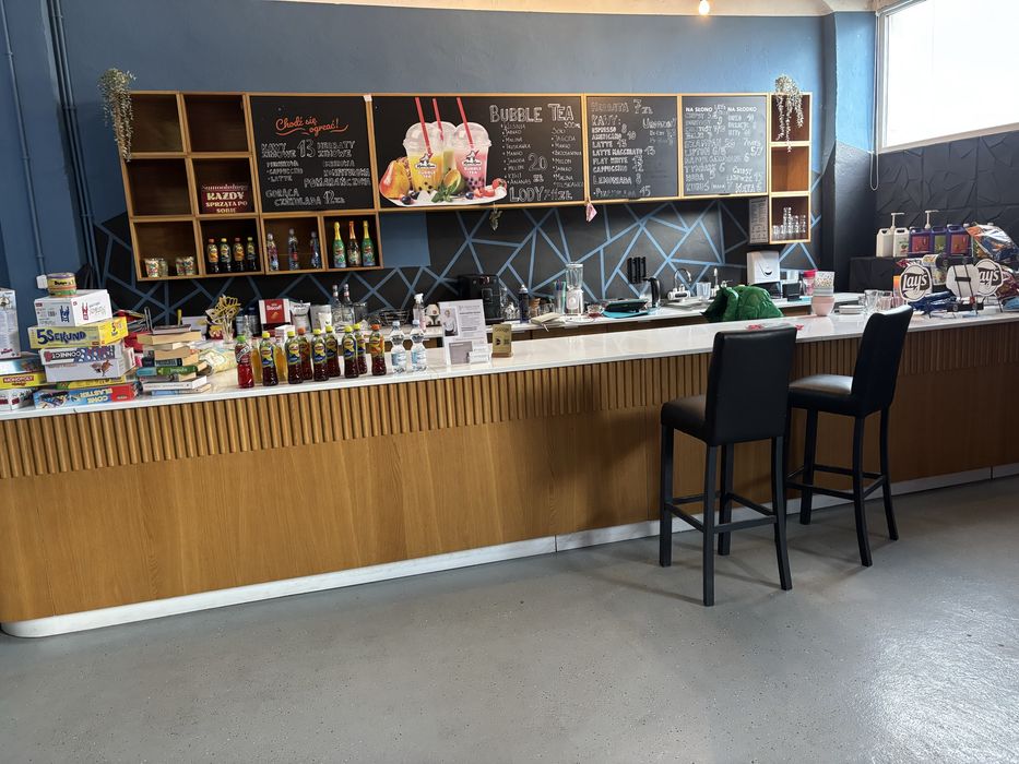 Meble barowe bufet kawiarnia